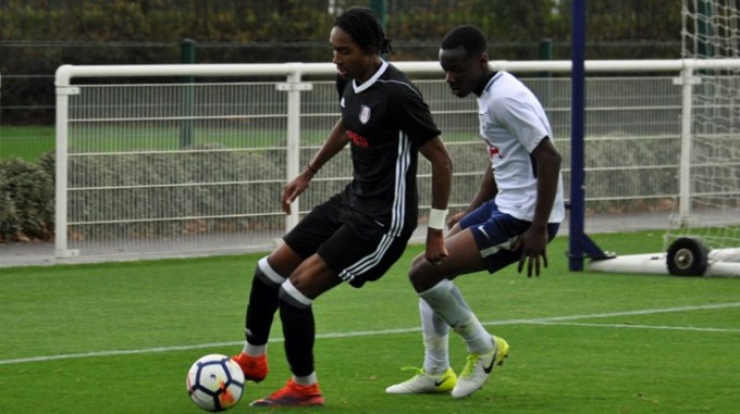 F1562515-ECA8-4A53-83B8-8306F78D003B