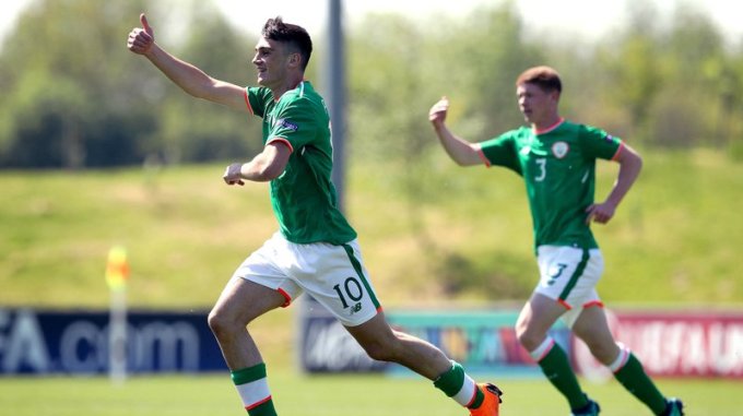 8C877B1A-E191-4EE2-ACD1-4DC77232BDCE