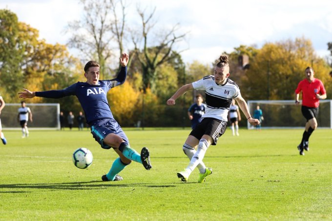 EF786827-BD1F-4B06-AD21-048C2DCE24C5