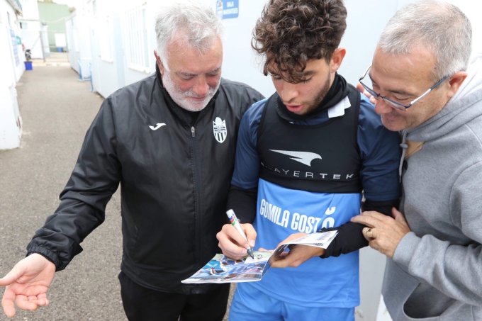 64F5164D-B25B-42CD-B1D4-3E605EA01B0E